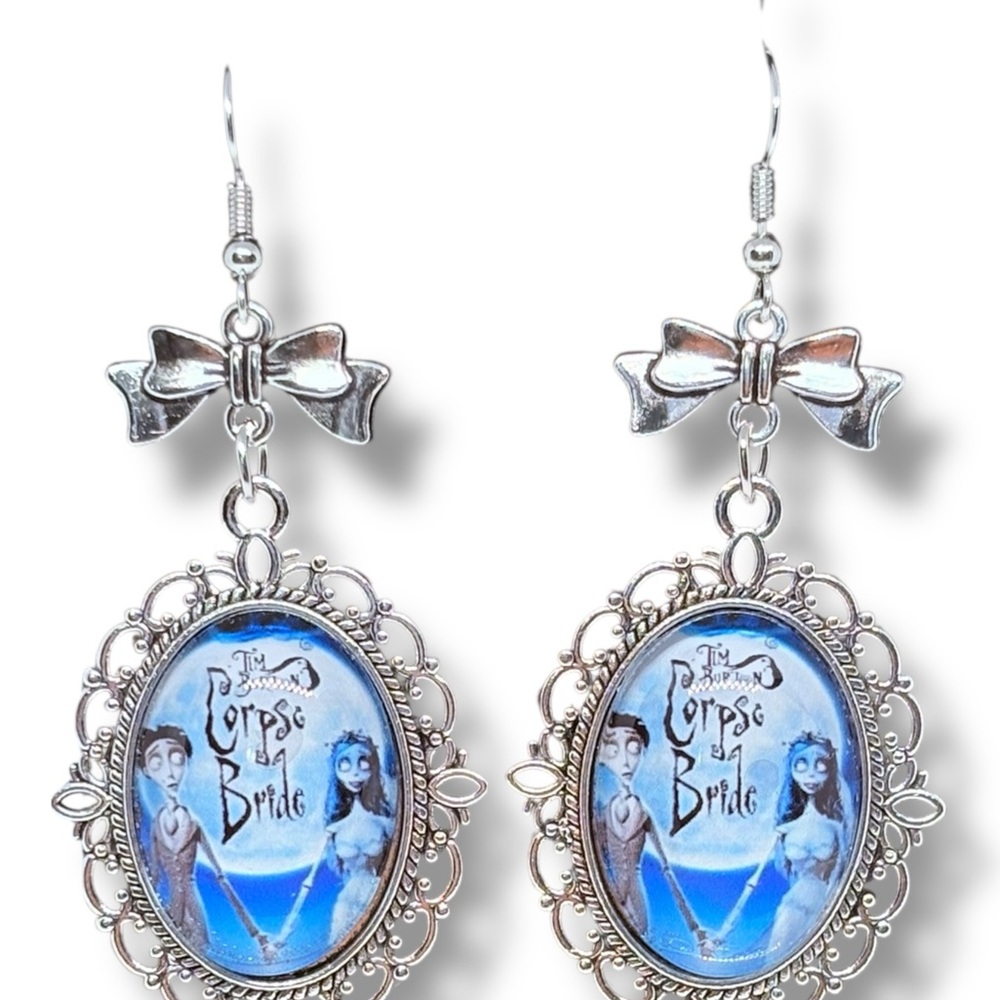 Corpse Bride Tim Burton’s Inspired Character Pendant 2 pairs Set of Earrings - Picture 6 of 7